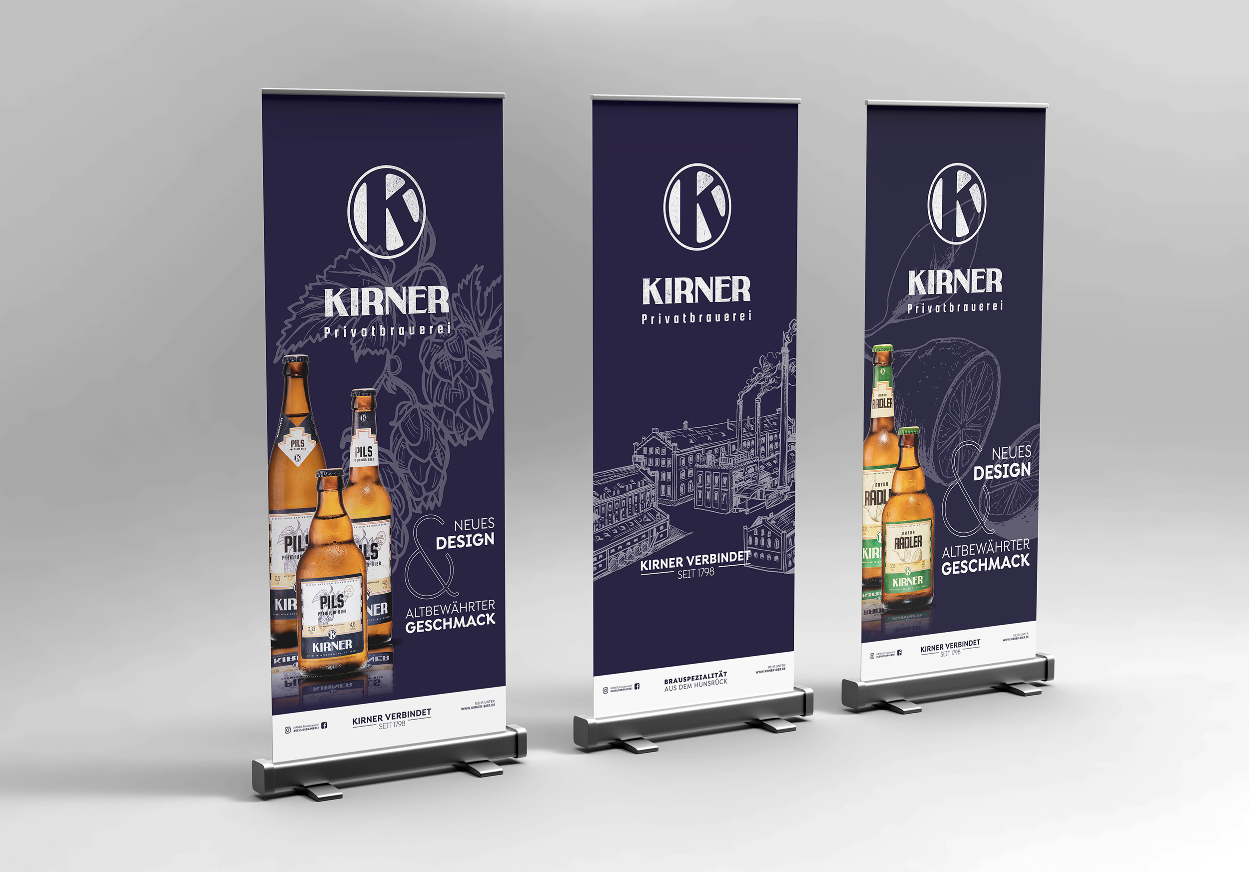 Drei Roll Ups nebeneinander - mit Pils, Radler und Corporate Identity im Fokus - blau weiss